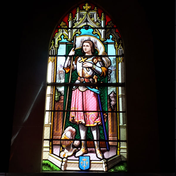 Vitraux de la bienheureuse Jeanne d'Arc