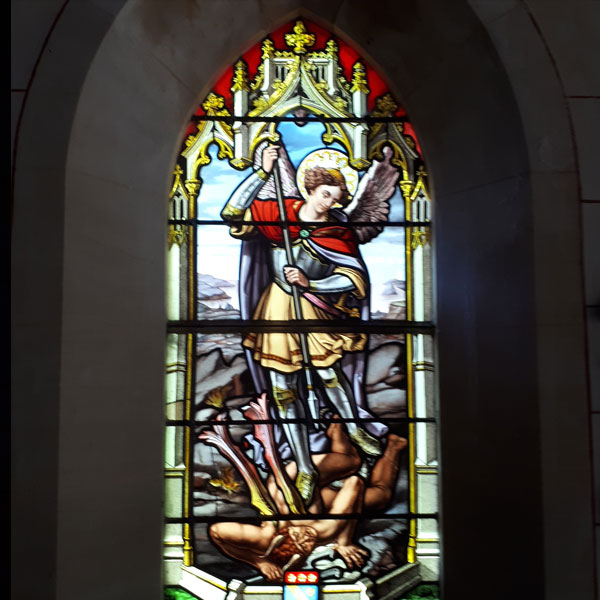 Vitraux de Saint Michel